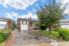 83 Green Bush Road, Toronto, ON M2M 1P2