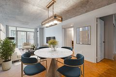 30 Hayden Street 606, Toronto, ON M4Y 3B8