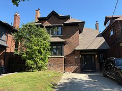 101 Burnside Drive Main, Toronto, ON M6G 2M9