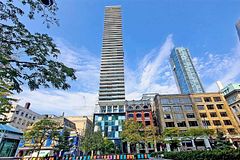 224 King Street W 2703, Toronto, ON M5H 0A6
