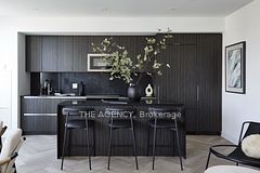 327 King Street W PH03, Toronto, ON M5V 1J5