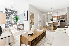525 Wilson Avenue 147, Toronto, ON M3H 0A7