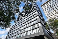 195 McCaul Street 1011, Toronto, ON M5T 0E5