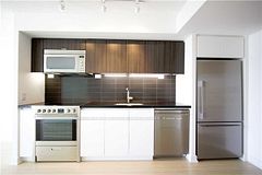 85 Queens Wharf Road 1910, Toronto, ON M5V 0J9