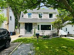 22 Wentworth Avenue, Toronto, ON M2N 1T6