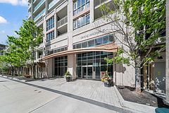 38 Grand Magazine Street 833, Toronto, ON M5V 0B2