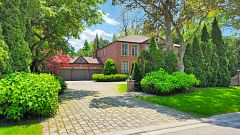 21 Forest Heights Boulevard, Toronto, ON M2L 1G4