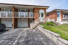 48 Navaho Drive, Toronto, ON M2H 2X3
