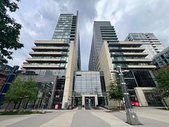 36 Lisgar Street 815, Toronto, ON M6J 0C7