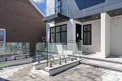 587 Oakwood Avenue 1, Toronto, ON M6E 2X8