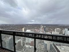 8 Eglinton Avenue E 4806, Toronto, ON M4P 0C1