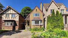 290 Jedburgh Road, Toronto, ON M5M 3K6