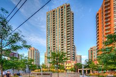 20 Olive Avenue 1005, Toronto, ON M2N 7G5