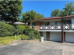 7 Leavey Court Upper, Toronto, ON M2H 1E5