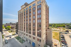181 Sterling Avenue 708, Toronto, ON M6R 2B2