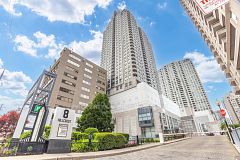 8 Hillcrest Avenue 2309, Toronto, ON M2N 6Y6