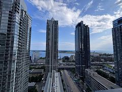 3 Concord Cityplace Way 2511, Toronto, ON M5V 0X4