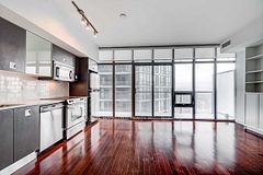 33 Charles Street E 3702, Toronto, ON M4Y 0A2