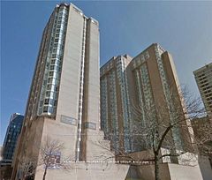55 Centre Avenue 1905, Toronto, ON M5G 1R4