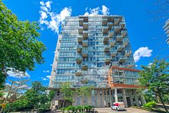 30 Canterbury Place 1507, Toronto, ON M2N 0B9