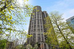 78 Harrison Garden Boulevard 2206, Toronto, ON M2N 7E3