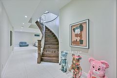 38A Doverwood Court, Toronto, ON M2M 2G8