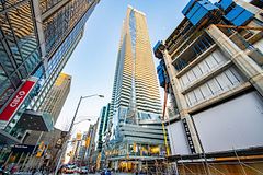 1 Bloor St E 1905, Toronto, ON M4W 1A9