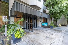 65 Harbour Square 3209, Toronto, ON M5J 2L4
