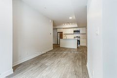 39 Farmstead Road 111, Toronto, ON M2L 2X2