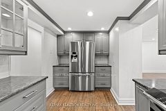 130 Neptune Drive 702, Toronto, ON M6A 1X5