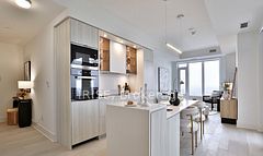 11 Yorkville Avenue 5702, Toronto, ON M4W 0B7