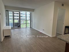 35 Hollywood Avenue 517, Toronto, ON M2N 0A9