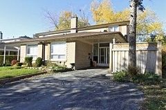 54 Painswick Crescent, Toronto, ON M2J 3M6