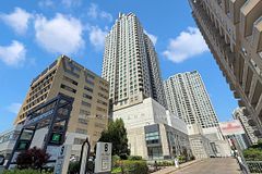 8 Hillcrest Avenue 2302, Toronto, ON M2N 3N5