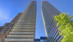 42 Charles Street E 607, Toronto, ON M4Y 1T4