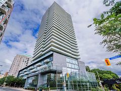 1815 Yonge Street 1102, Toronto, ON M4T 2A4