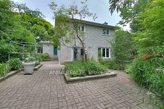6 Bellbury Crescent back yard 1b above ground, Toronto, ON M2J 2J7