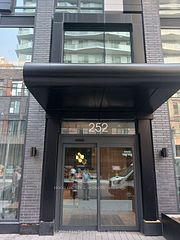 252 E Church Street E 2301, Toronto, ON M5B 0E6
