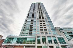 120 Homewood Avenue 904, Toronto, ON M4Y 2J3
