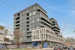 500 Dupont Street 419, Toronto, ON M6G 0B8