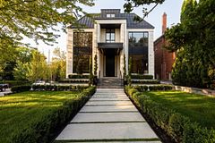 123 Glenayr Road, Toronto, ON M5P 3C1
