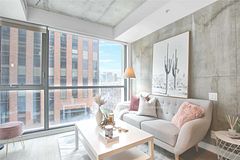 39 Brant Street 523, Toronto, ON M5V 2L9