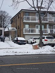 234 Wilmington Avenue #1, Toronto, ON M3H 5K2