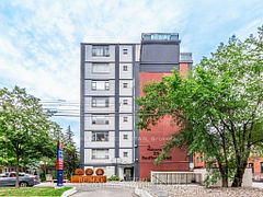 25 Bedford Road 407, Toronto, ON M5R 2K1