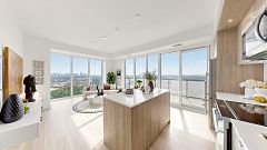 30 Inn on the park Drive 3010, Toronto, ON M3C 0P7
