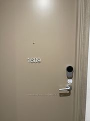 5 Quarrington Lane 1609, Toronto, ON M3C 0S5