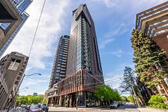 32 Davenport Road 2604, Toronto, ON M5R 1H3