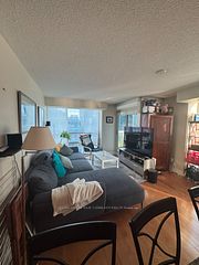 30 Grand Trunk Crescent 3806, Toronto, ON M5J 3A4