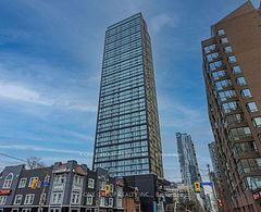319 Jarvis Street 902, Toronto, ON M5B 0C8