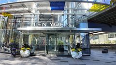 10 York Street 3002, Toronto, ON M5J 0E1